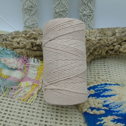 Single strand cotton 2mm - Apricot Cream
